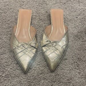 Elegant Gold Women's Mules